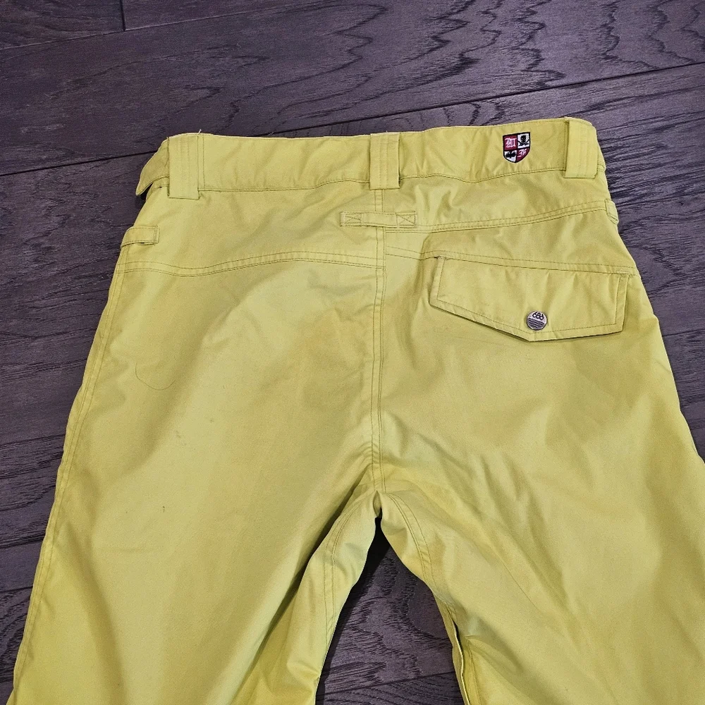 686 Mannual Data Snowboard Pants - Yellow Mens Small - 8K/5K Waterproof